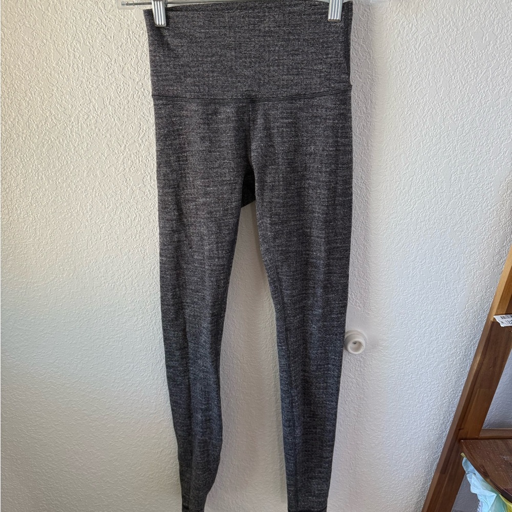 Lululemon jacquard wunder under